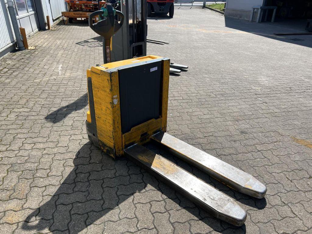 Pallet truck Jungheinrich EJE C20 Jungheinrich EJE C20- Photo 4