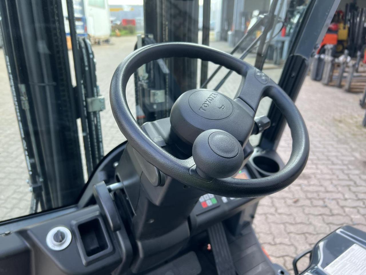 Electric forklift Toyota 8 FBE 16 T / Akku überh.! Toyota 8 FBE 16 T / Akku überh.!- Photo 7