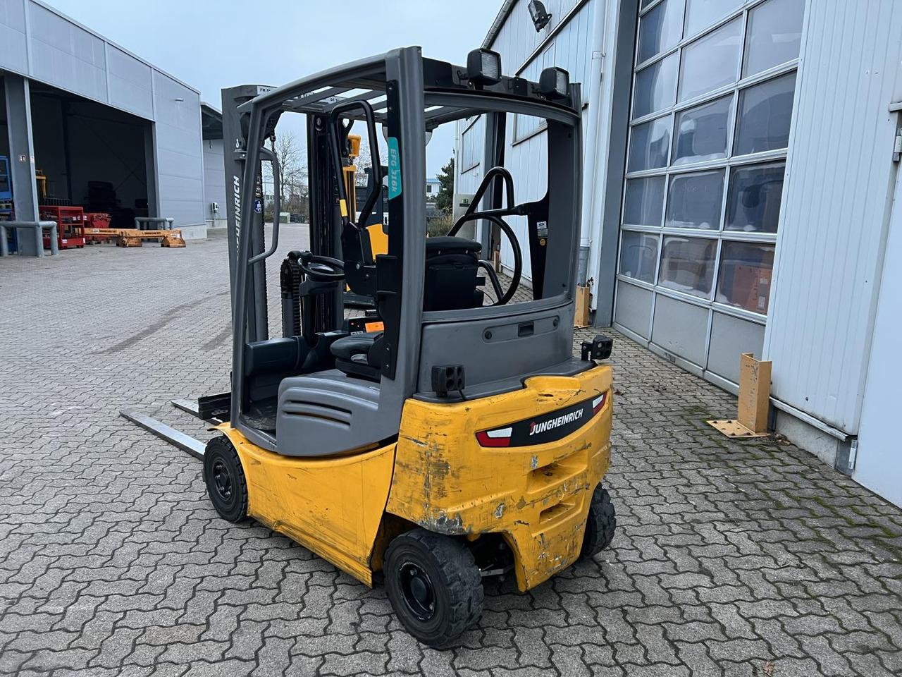 Electric forklift Jungheinrich EFG 316k Jungheinrich EFG 316k- Photo 2