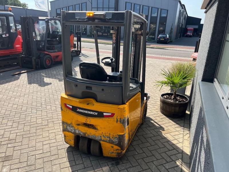 Electric forklift EFG215 EFG215 triplo460 freelift sideshift 2016 heftruck forklift electrisch EFG215 EFG215 triplo460 freelift sideshift 2016 heftruck forklift electrisch- Photo 9