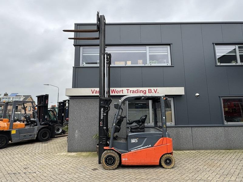 Electric forklift 8FBMT30 Triplo 470 Freelift/3e/4e functie elektrisch 2017 8FBMT30 Triplo 470 Freelift/3e/4e functie elektrisch 2017- Photo 9