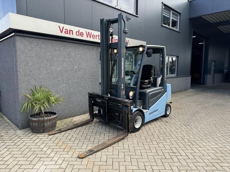 Carrello elevatore elettrico EFG S30 Duplo 430 Sideshift/Vorkversteller Elektrisch 2015 EFG S30 Duplo 430 Sideshift/Vorkversteller Elektrisch 2015- Photo 4