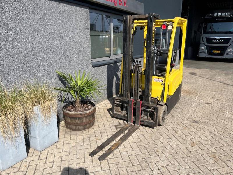 Electric forklift J1.6XNT J1.6XNT duplo320 freelift sideshift 2015 heftruck forklift J1.6XNT J1.6XNT duplo320 freelift sideshift 2015 heftruck forklift- Photo 4