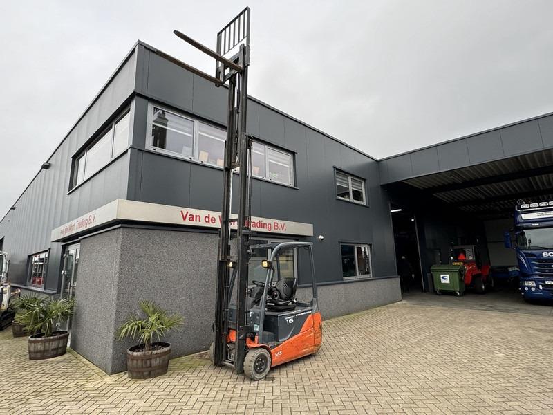 Electric forklift 8FBET16 Triplo 500 Freelift/Sideshift elektrisch 2012 8FBET16 Triplo 500 Freelift/Sideshift elektrisch 2012- Photo 8