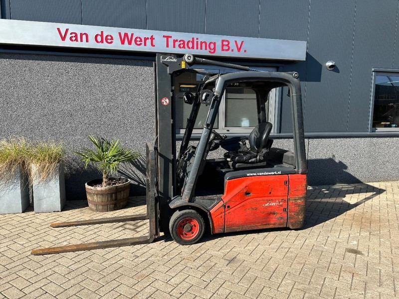 Electric forklift E16-01 Heftruck Triplo 435 Freelift/sideshift Elektrisch 2014 E16-01 Heftruck Triplo 435 Freelift/sideshift Elektrisch 2014- Photo 2