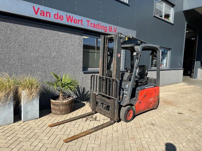 Electric forklift E16-01 Heftruck Triplo 435 Freelift/sideshift Elektrisch 2014 E16-01 Heftruck Triplo 435 Freelift/sideshift Elektrisch 2014- Photo 4