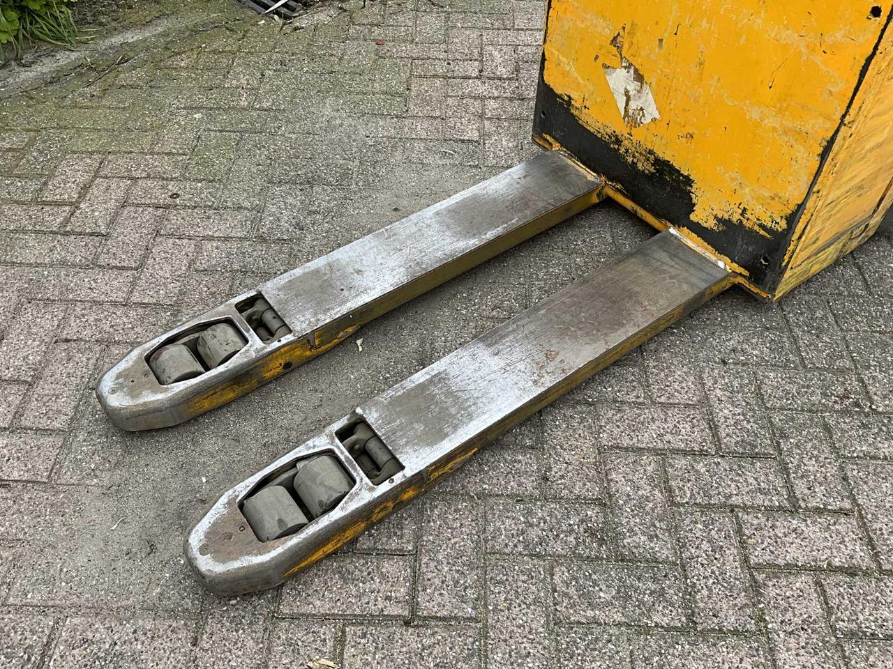 Pallet truck 3PZS375 3PZS375- Photo 5