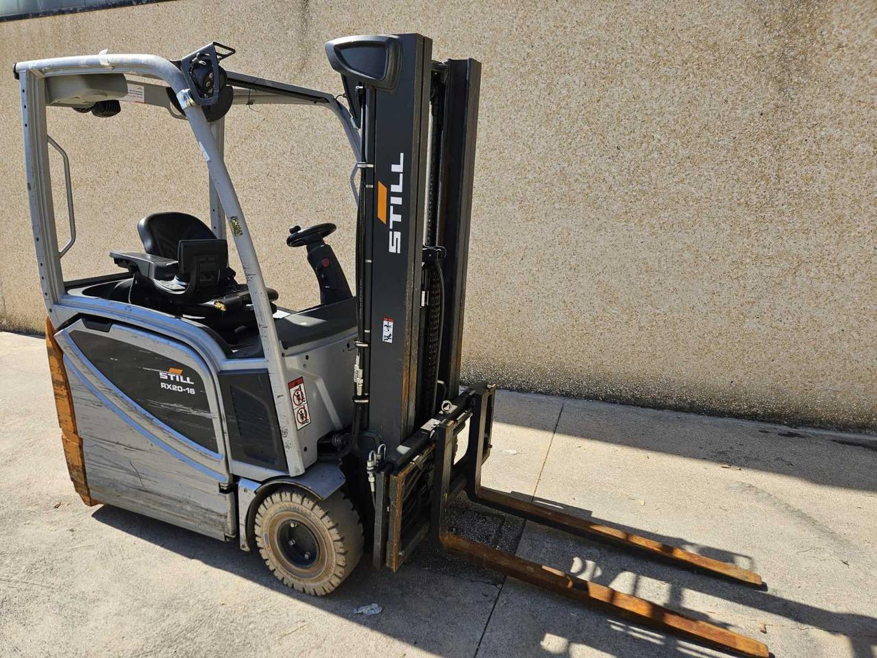 Truck mounted forklift RX 20-16 RX 20-16- Photo 3