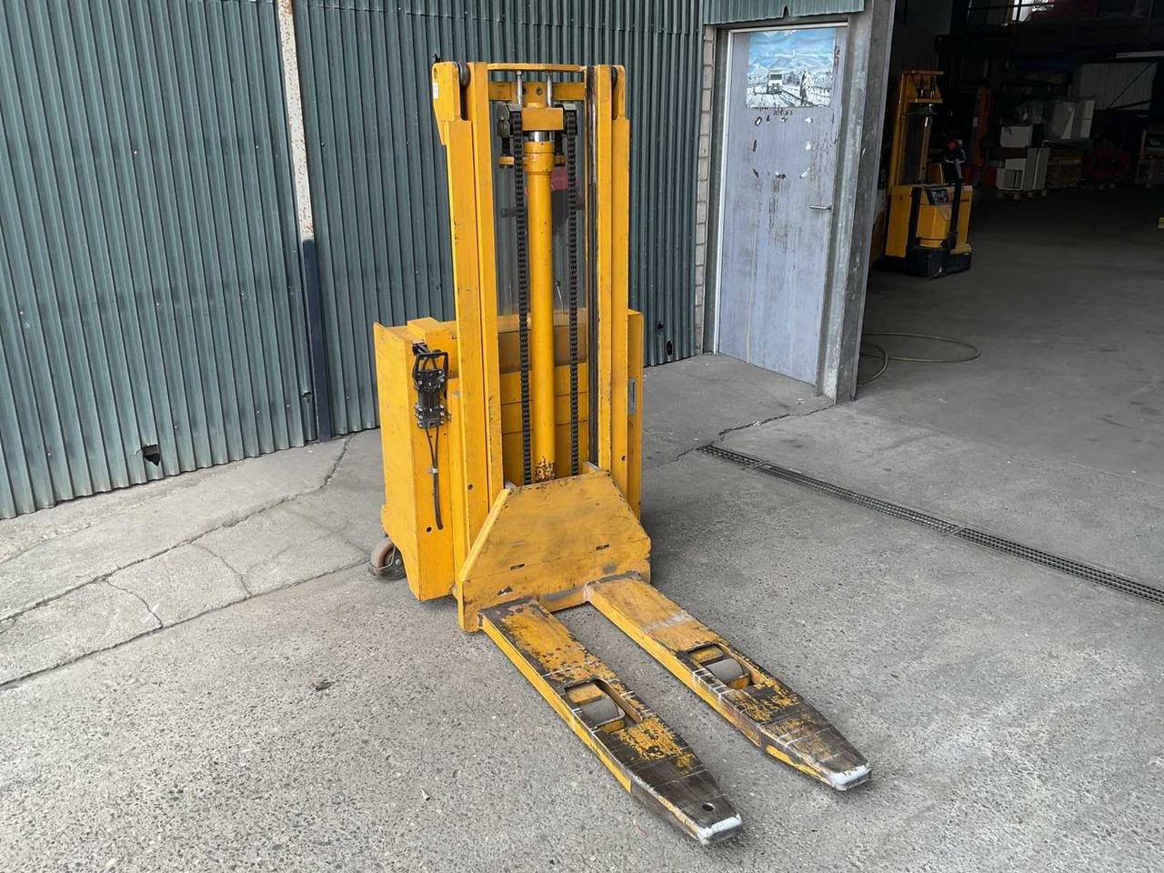 Pallet truck EJC L 10 G 115-250 ZT EJC L 10 G 115-250 ZT- Photo 6