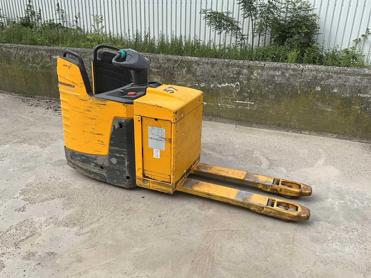 Pallet truck ERE225 IP ERE225 IP- Photo 2