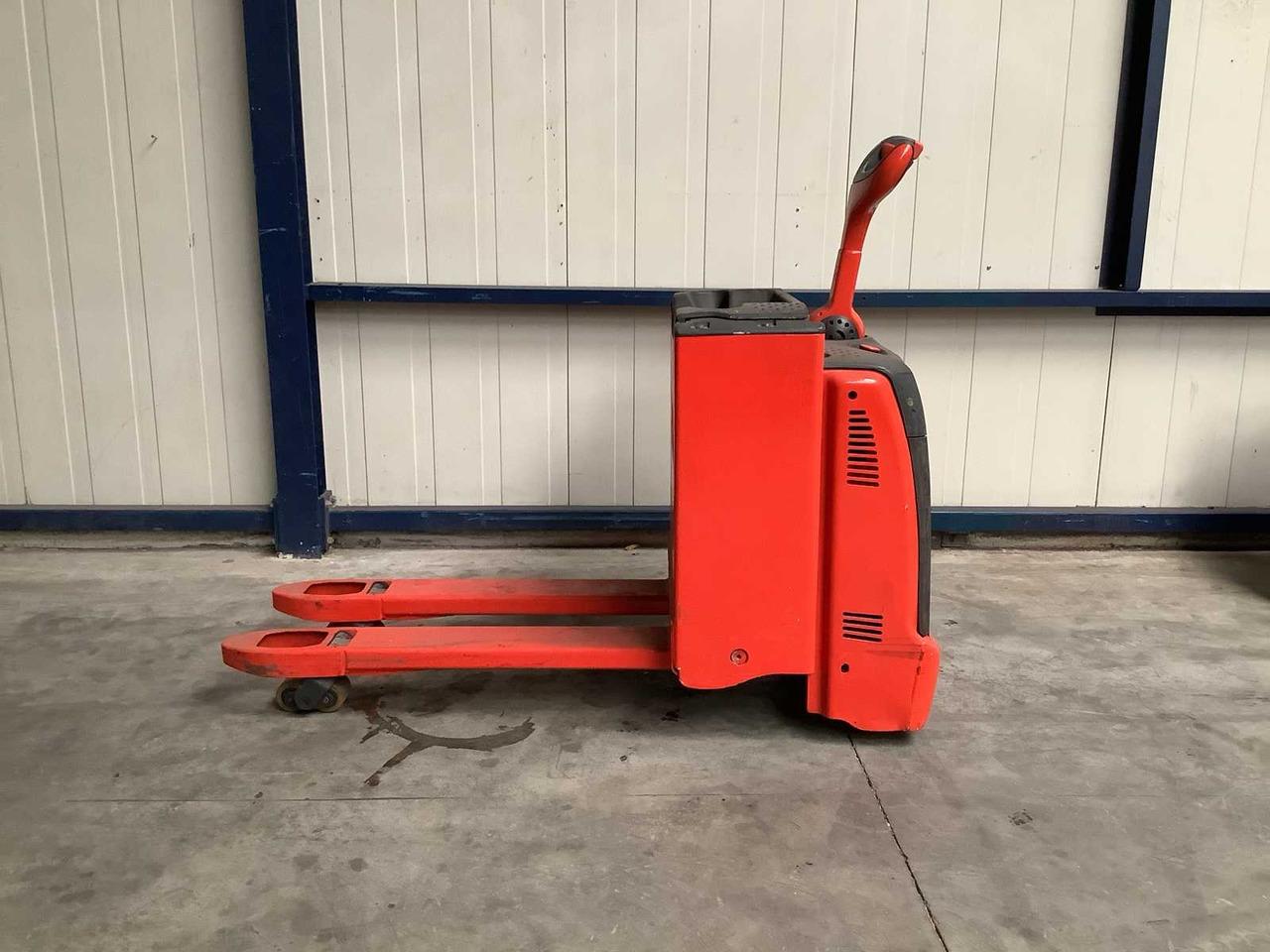 Pallet truck T30 T30- Photo 6