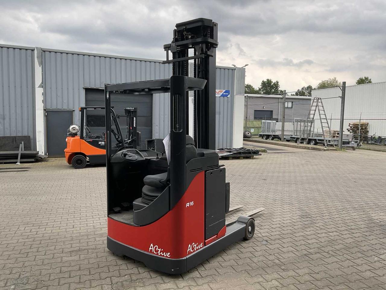 Reach truck R16 R16- Photo 3