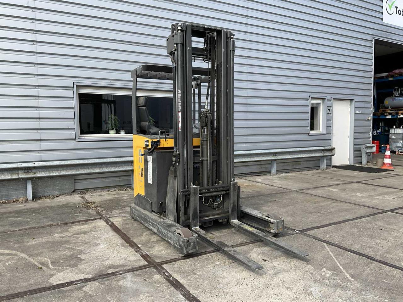 Reach truck UMS200DTFVRF630 UMS200DTFVRF630- Photo 3