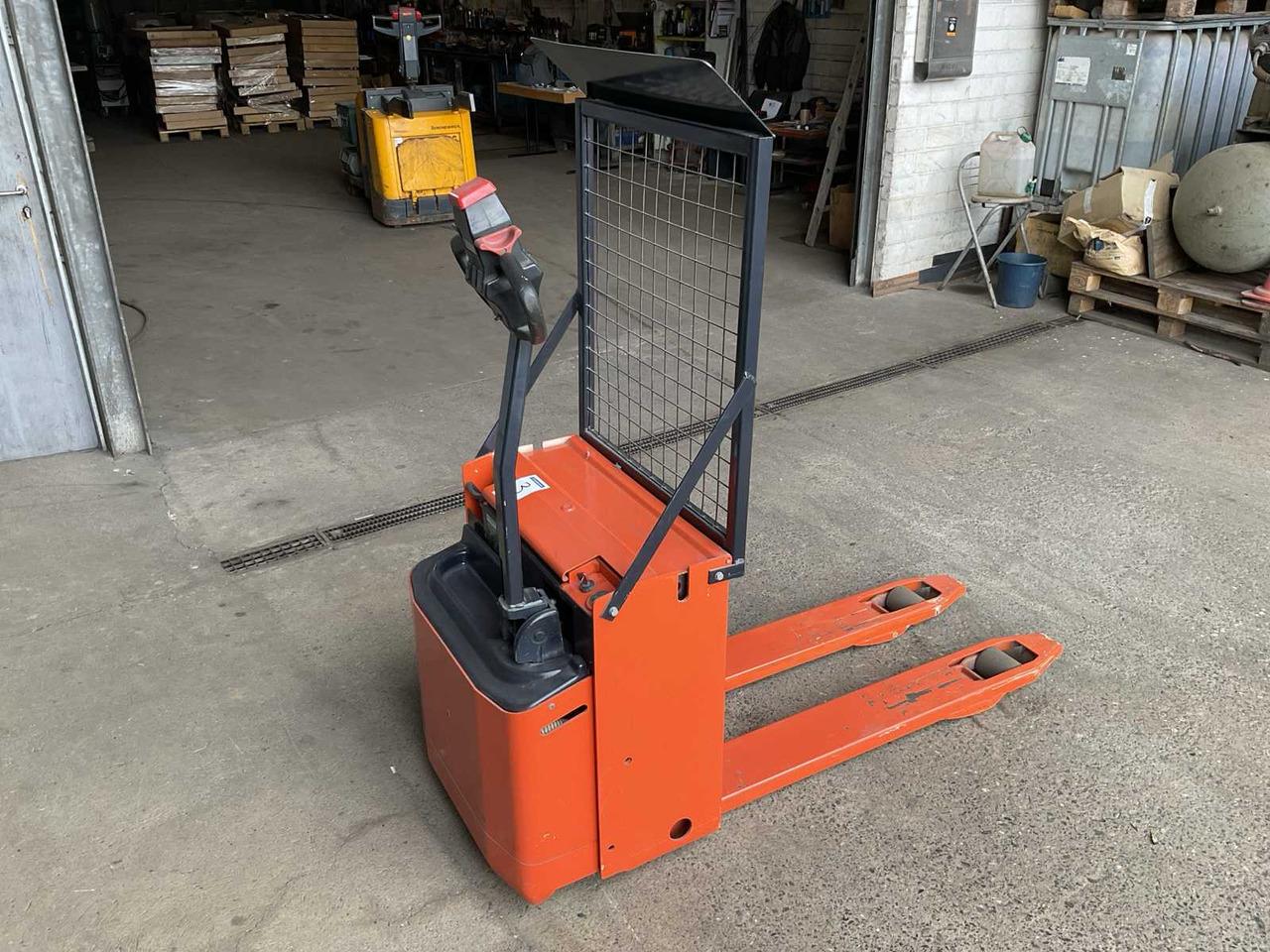 Pallet truck CLL180 CLL180- Photo 3