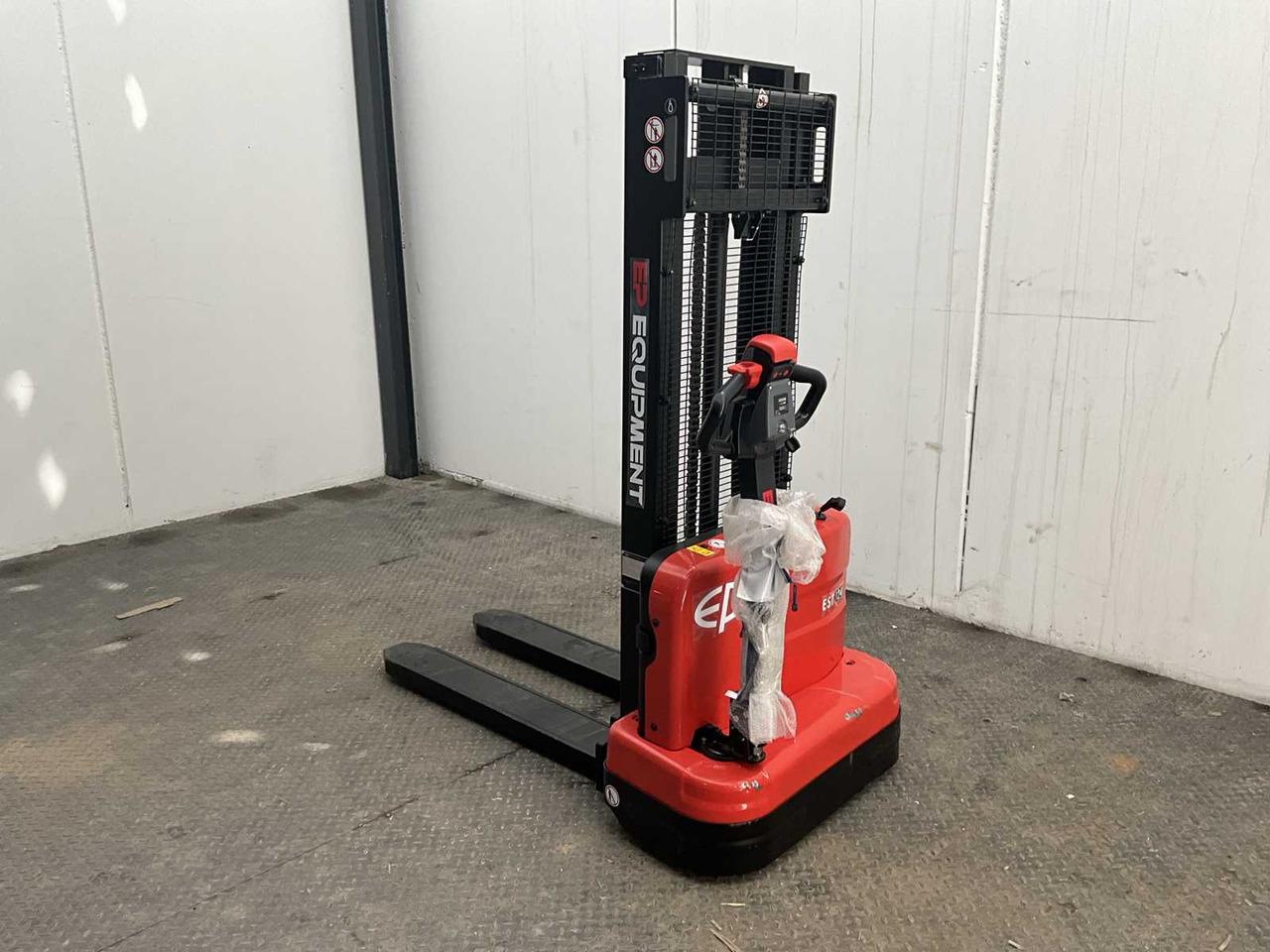 Pallet truck EST 124 EST 124- Photo 2