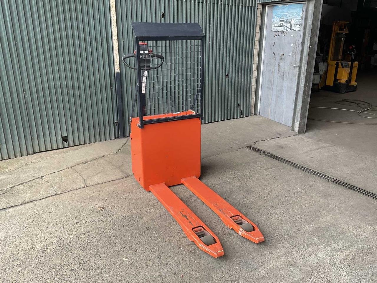 Pallet truck CLL180 CLL180- Photo 4