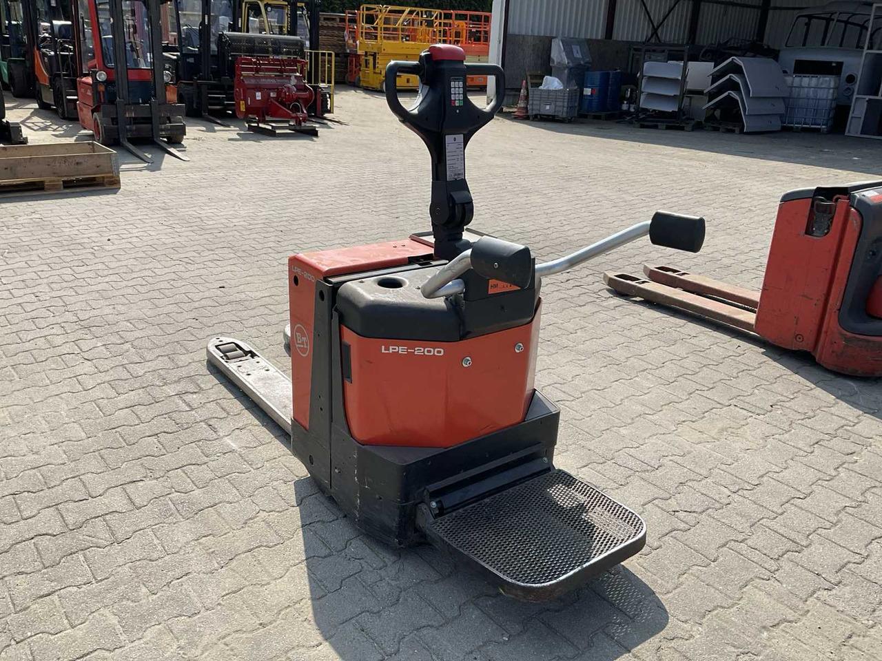 Pallet truck LPE-200/8 LPE-200/8- Photo 2