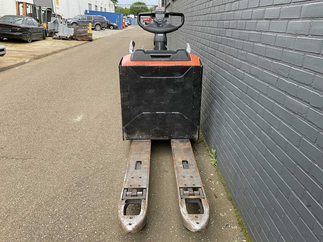 Pallet truck LPE 200 LPE 200- Photo 4