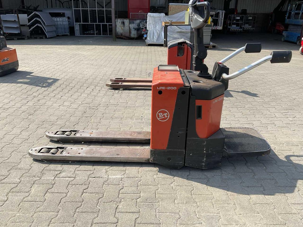 Pallet truck LPE-200/8 LPE-200/8- Photo 5