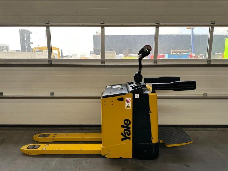 Pallet truck MP20X FBW 2 ton Palletwagen Elektra Pallettruck Meerijder MP20X FBW 2 ton Palletwagen Elektra Pallettruck Meerijder- Photo 7