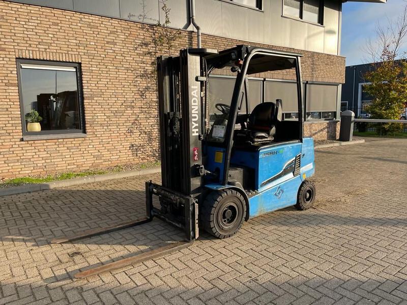 Wózek widłowy elektryczny 25BH-9 Elektra 2.5 ton Triplex Freelift Sideshift Heftruck 25BH-9 Elektra 2.5 ton Triplex Freelift Sideshift Heftruck- Photo 2