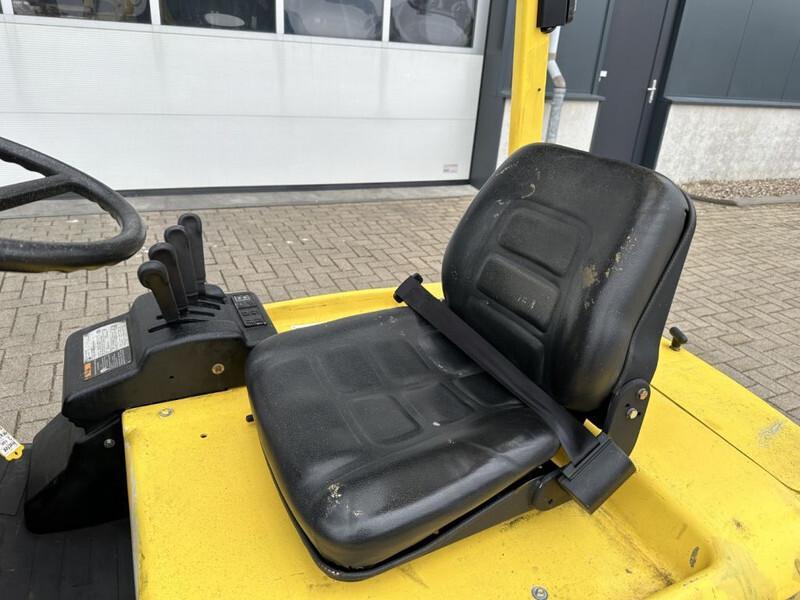 Electric forklift J2.00XMI 2 ton Triplex Freelift Sideshift Elektra Heftruck accu 2012 J2.00XMI 2 ton Triplex Freelift Sideshift Elektra Heftruck accu 2012- Photo 4