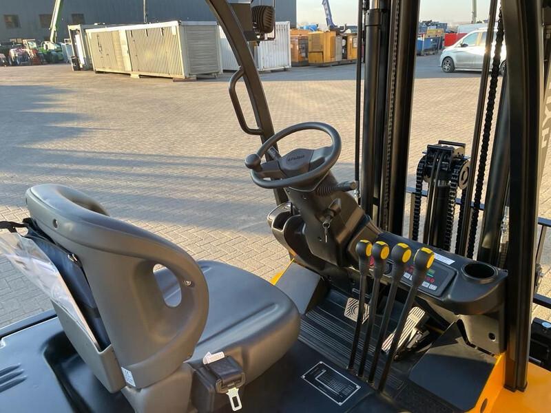 Carrello elevatore elettrico 25B-7A 2.5 ton Triplex Freelift Sideshift Elektra Heftruck Nieuw 25B-7A 2.5 ton Triplex Freelift Sideshift Elektra Heftruck Nieuw- Photo 6