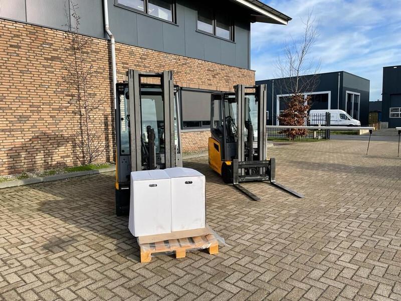 Electric forklift EFG 216 Elektra 1.6 ton Triplex Freelift Sideshift Elektra Heftruck EFG 216 Elektra 1.6 ton Triplex Freelift Sideshift Elektra Heftruck- Photo 3