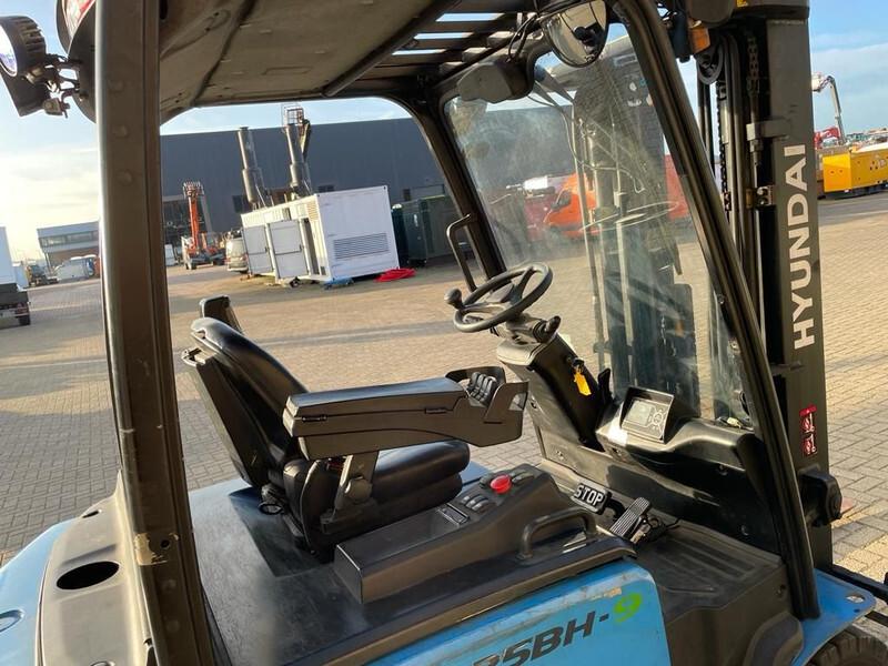 Electric forklift 25BH-9 Elektra 2.5 ton Triplex Freelift Sideshift Heftruck 25BH-9 Elektra 2.5 ton Triplex Freelift Sideshift Heftruck- Photo 9