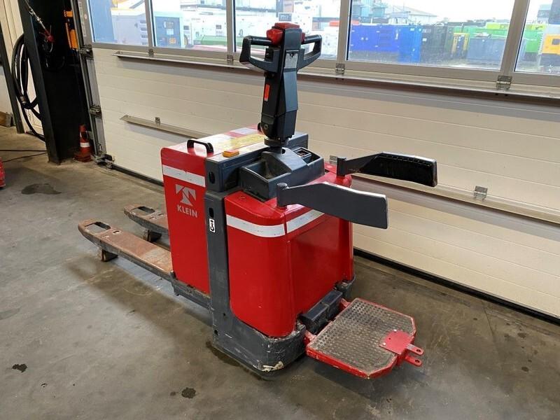 Niederhubwagen ERE 20 2 ton Elektrische Pallet truck meerijder ERE 20 2 ton Elektrische Pallet truck meerijder- Photo 4