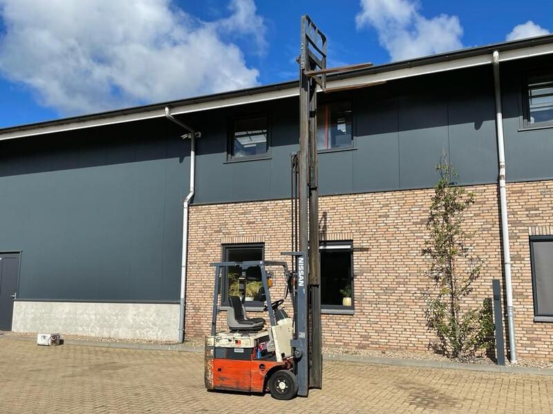 Electric forklift NX01L13U Elektra 1.25 ton Triplex Freelift Heftruck NX01L13U Elektra 1.25 ton Triplex Freelift Heftruck- Photo 4