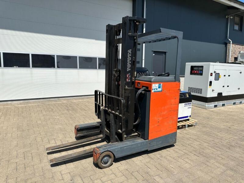 Reach truck 6FBRE14 Triplex 1.4 ton Triplex Elektra Reachtruck 6FBRE14 Triplex 1.4 ton Triplex Elektra Reachtruck- Photo 6