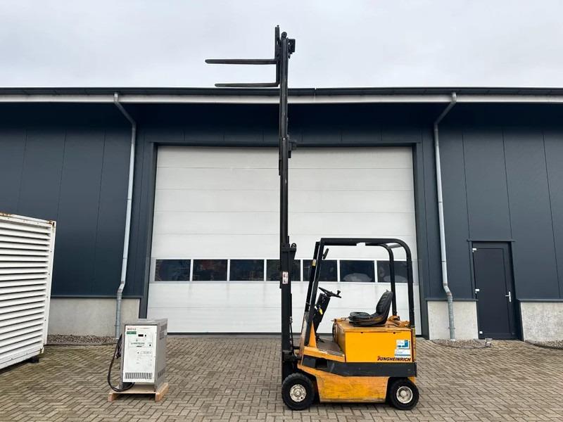 Electric forklift EFG-V15 1.5 ton Triplex Freelift Elektra Heftruck EFG-V15 1.5 ton Triplex Freelift Elektra Heftruck- Photo 2