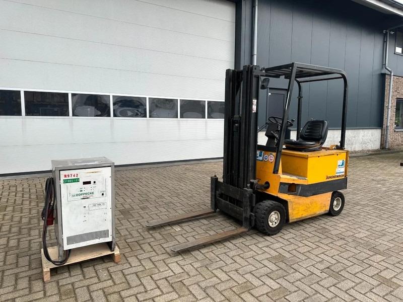 Electric forklift EFG-V15 1.5 ton Triplex Freelift Elektra Heftruck EFG-V15 1.5 ton Triplex Freelift Elektra Heftruck- Photo 3