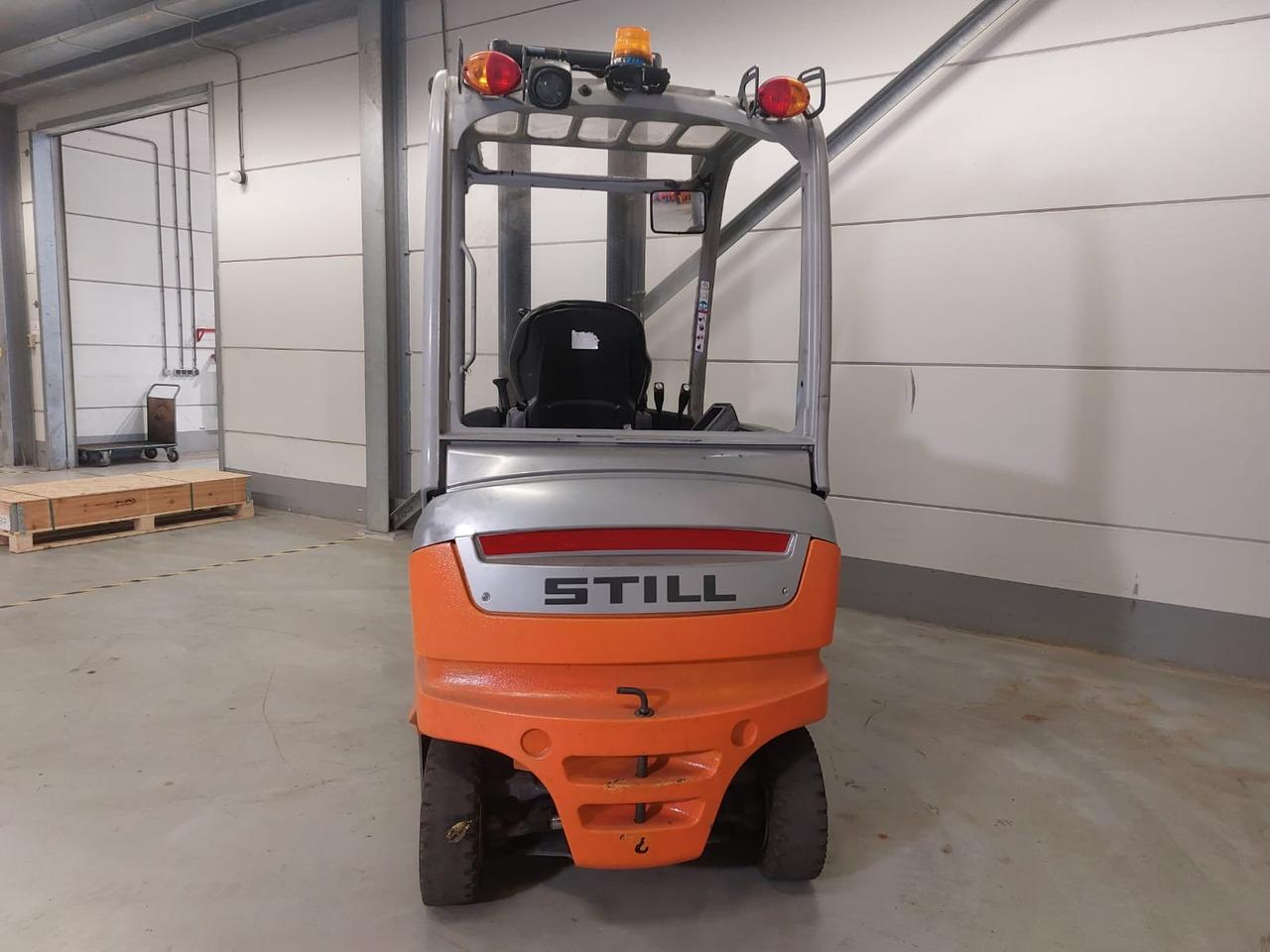 Diesel forklift- Photo 8