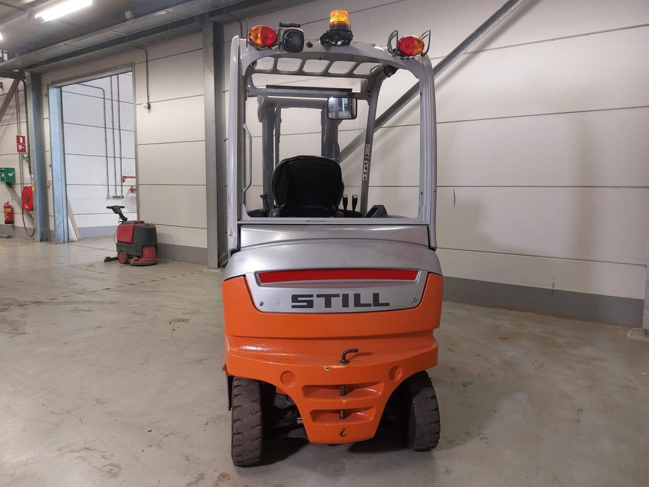 Diesel forklift- Photo 8