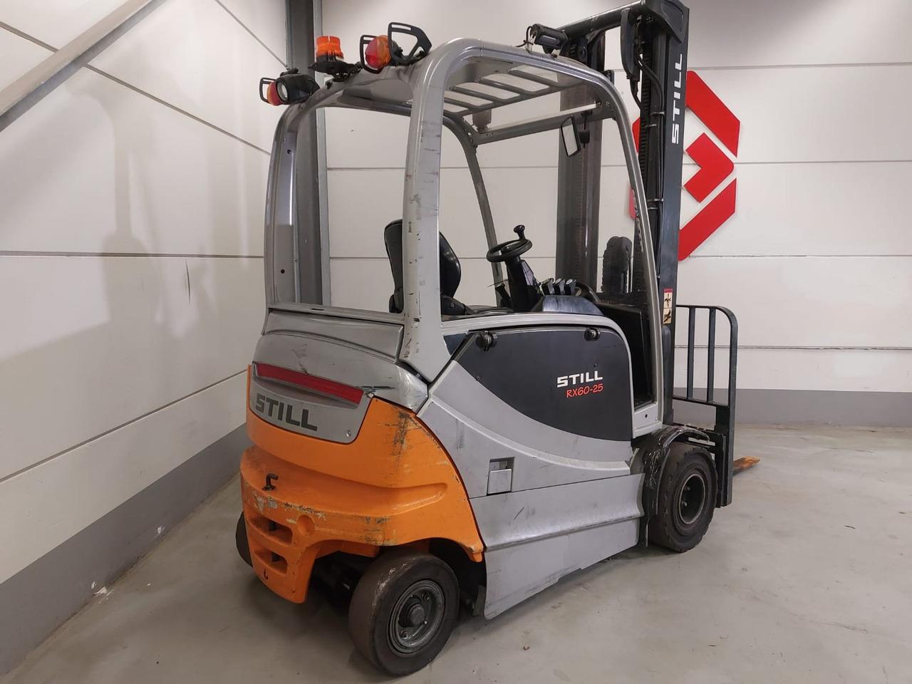 Diesel forklift- Photo 7