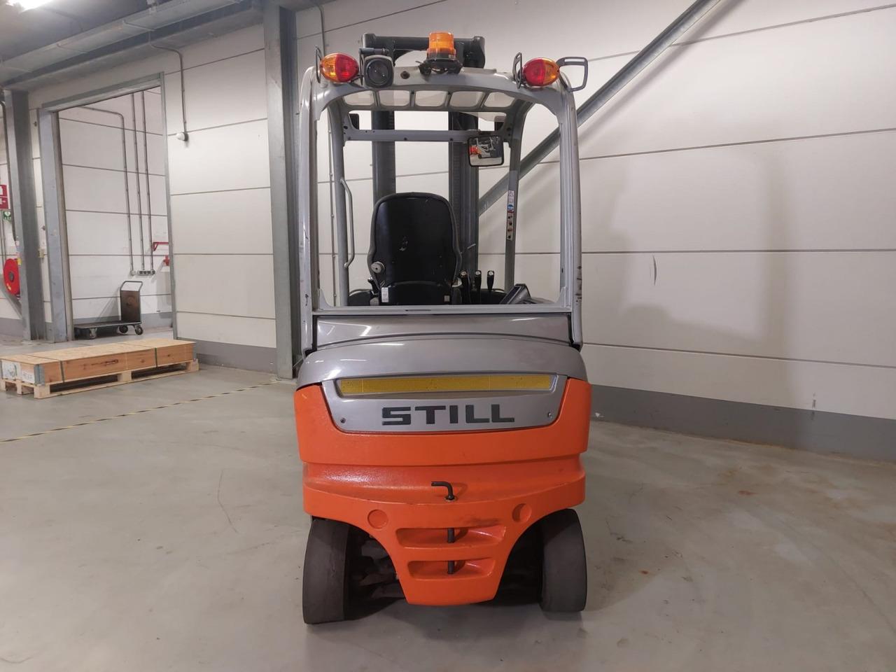 Diesel forklift- Photo 8