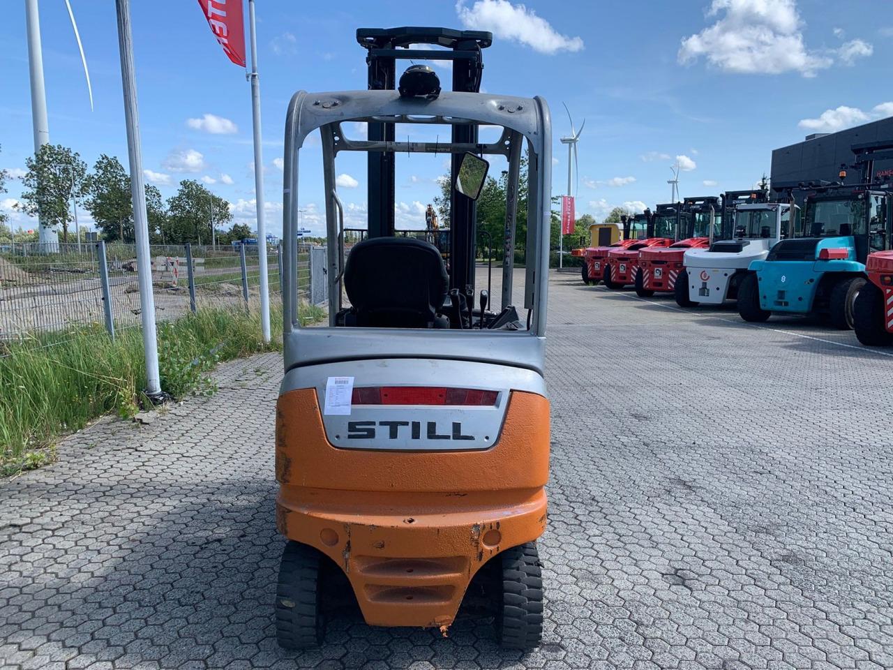 Diesel forklift- Photo 8