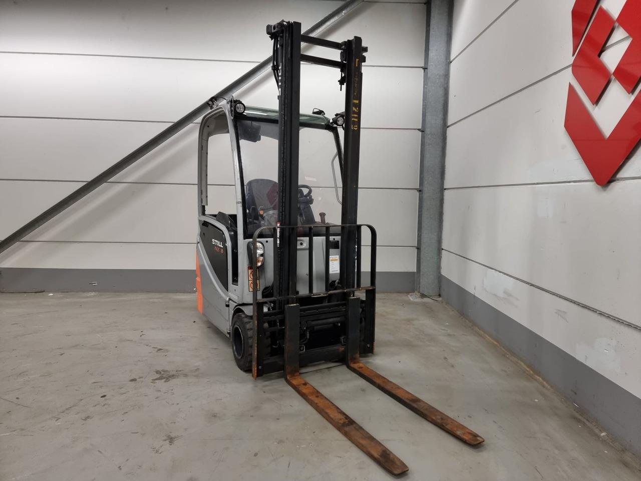 Electric forklift- Photo 3