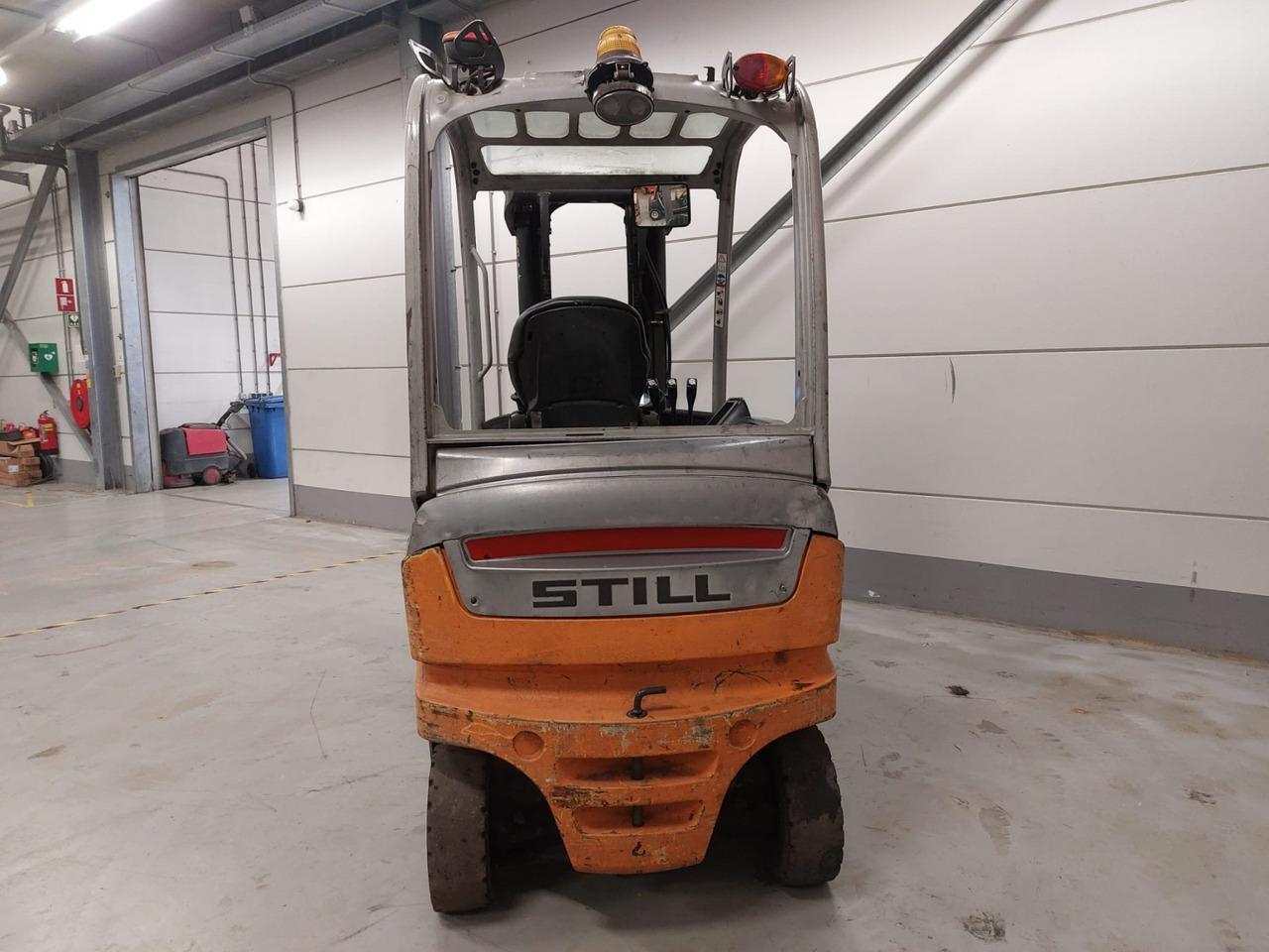 Diesel forklift- Photo 7