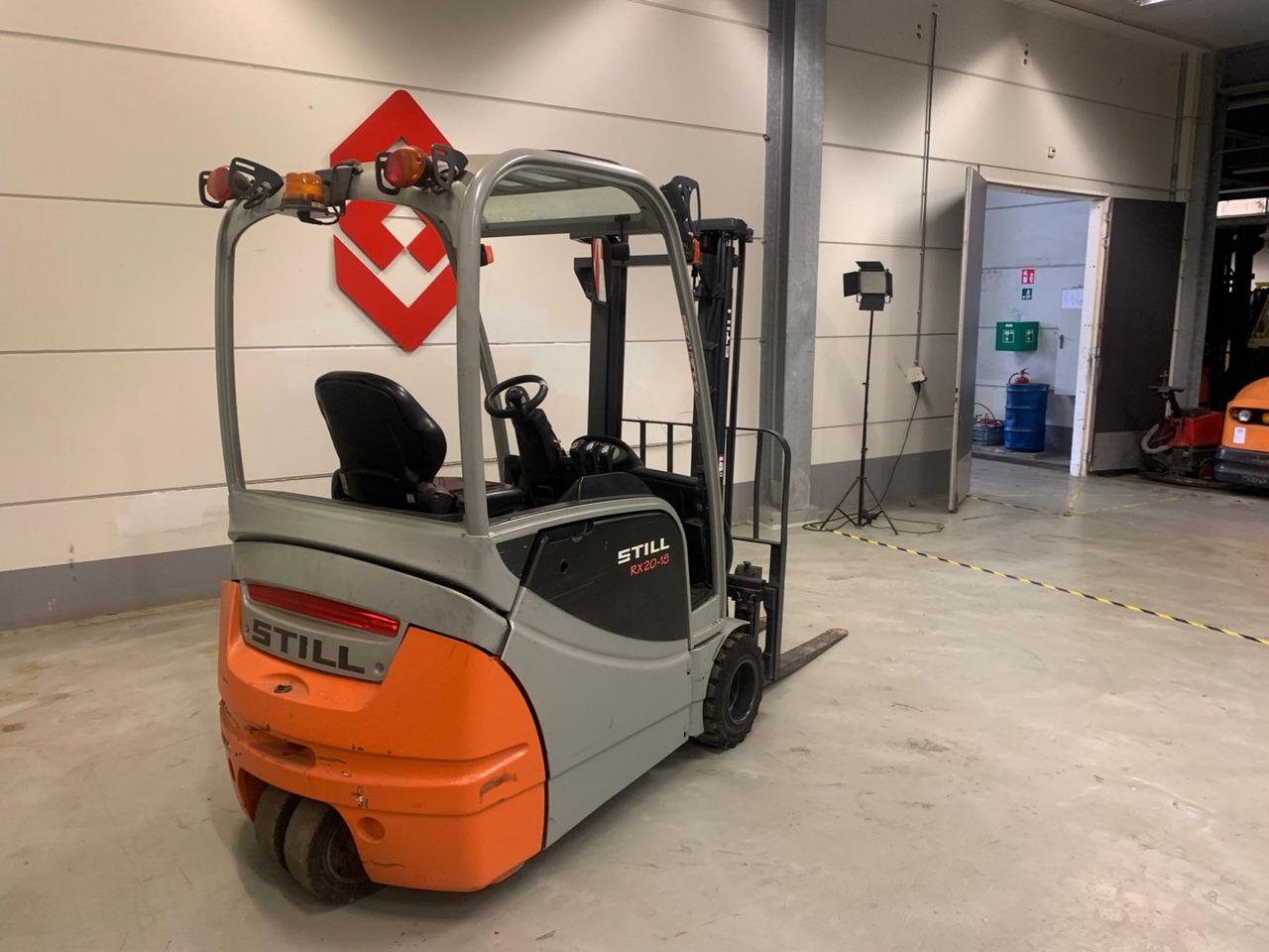 Electric forklift- Photo 6