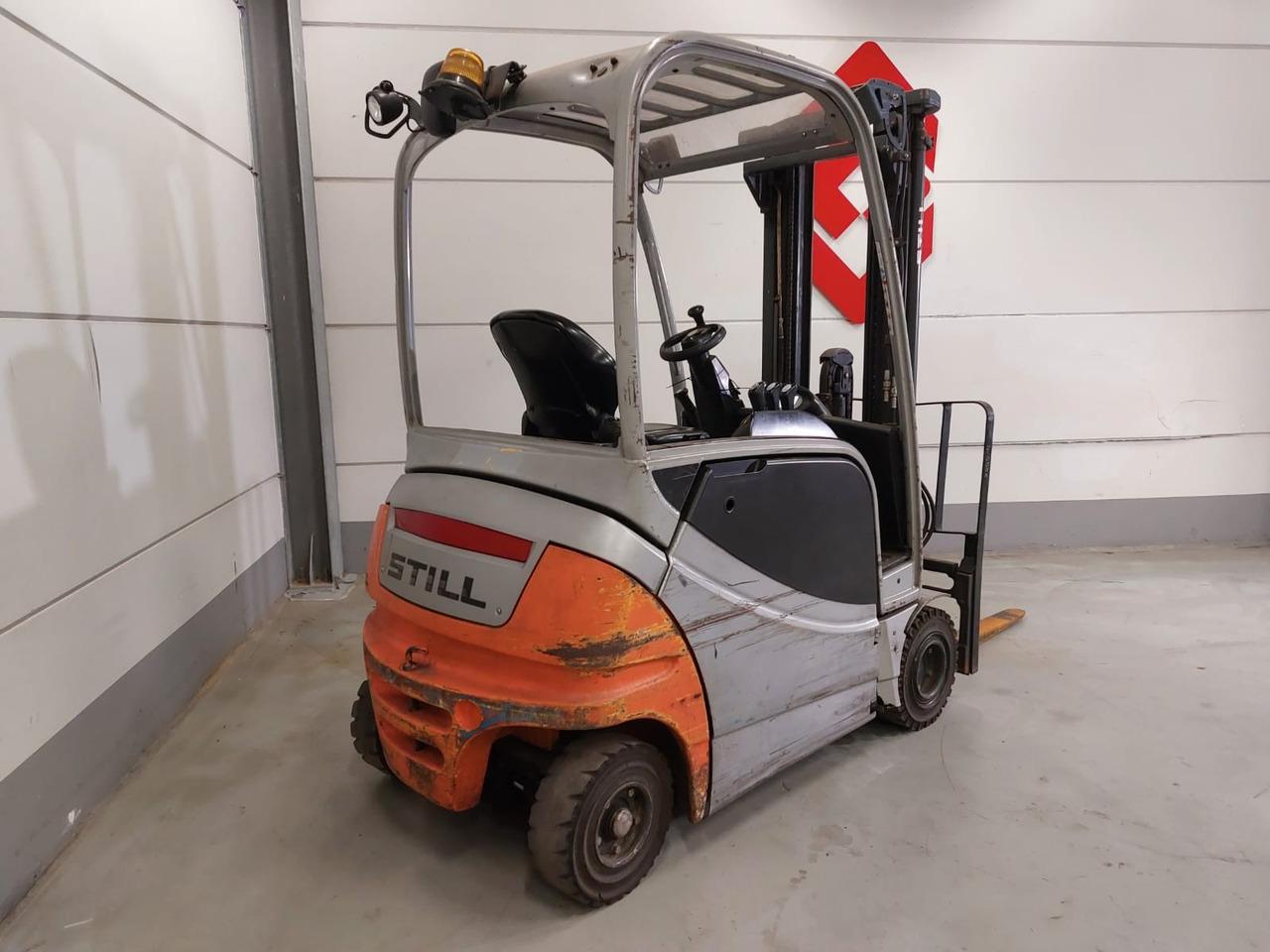 Diesel forklift- Photo 6