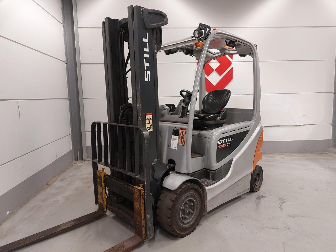 Diesel forklift- Photo 4