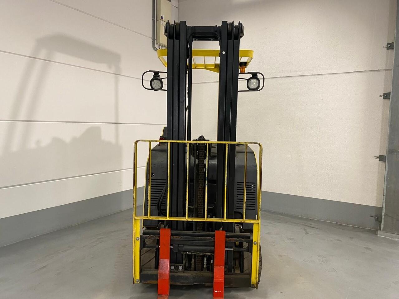 Electric forklift- Photo 5