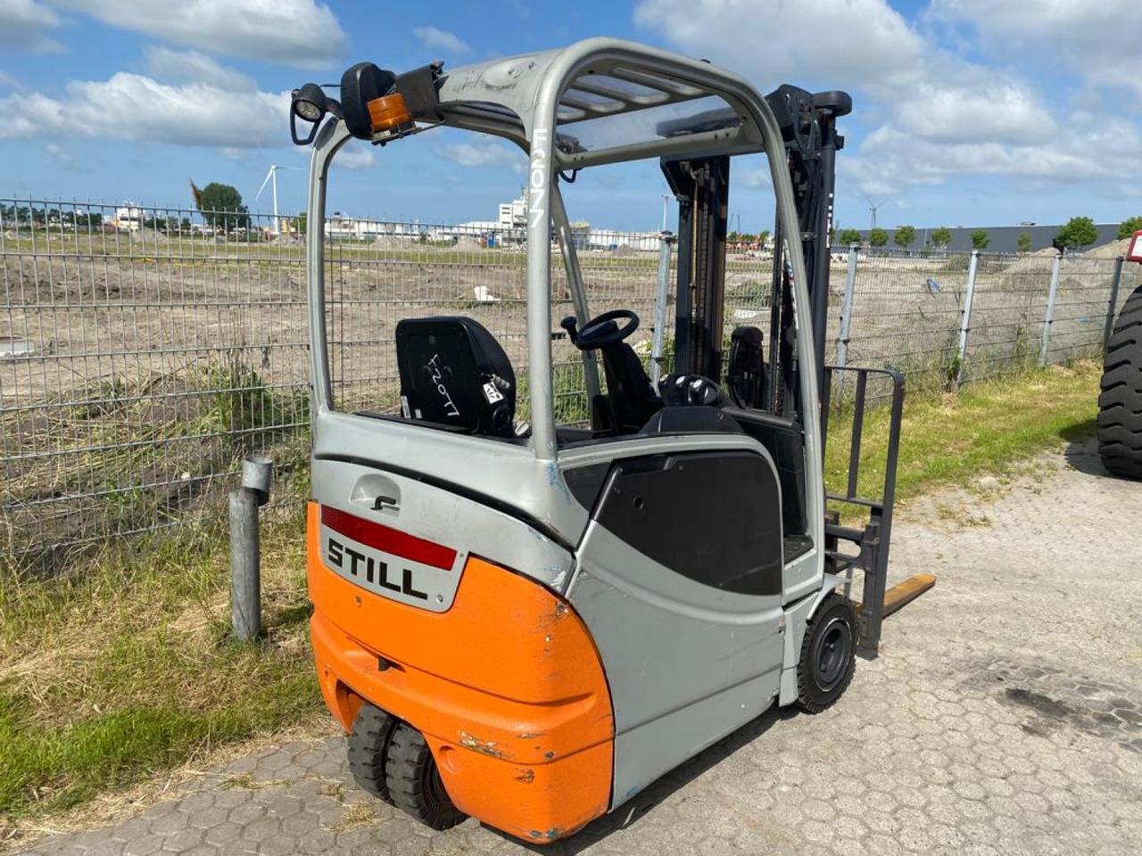 Electric forklift- Photo 7