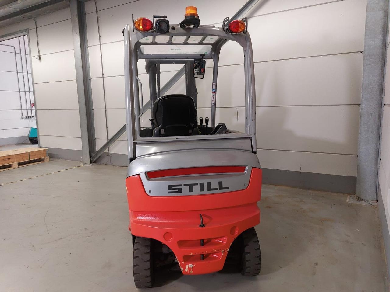 Diesel forklift- Photo 8