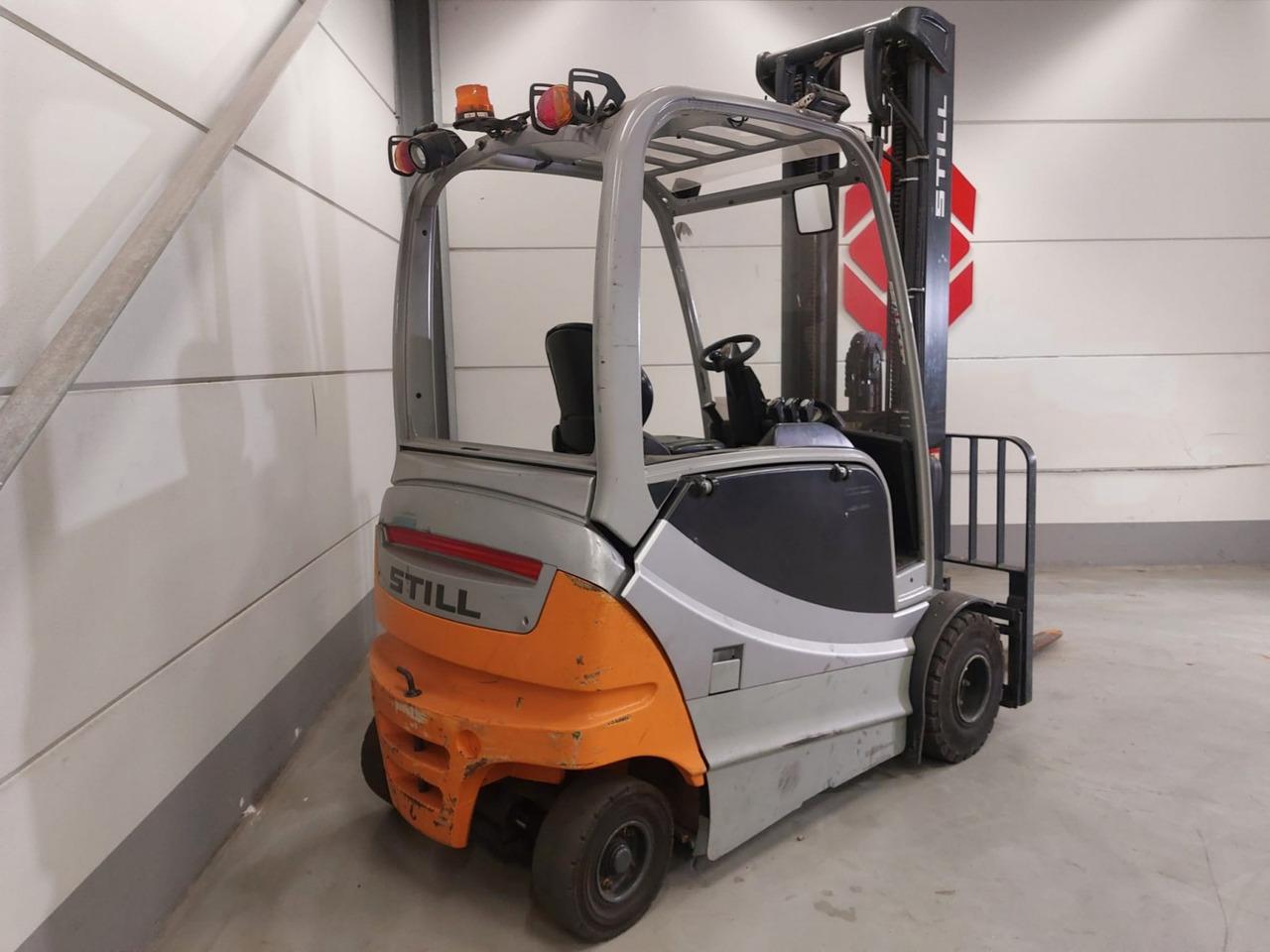 Diesel forklift- Photo 6