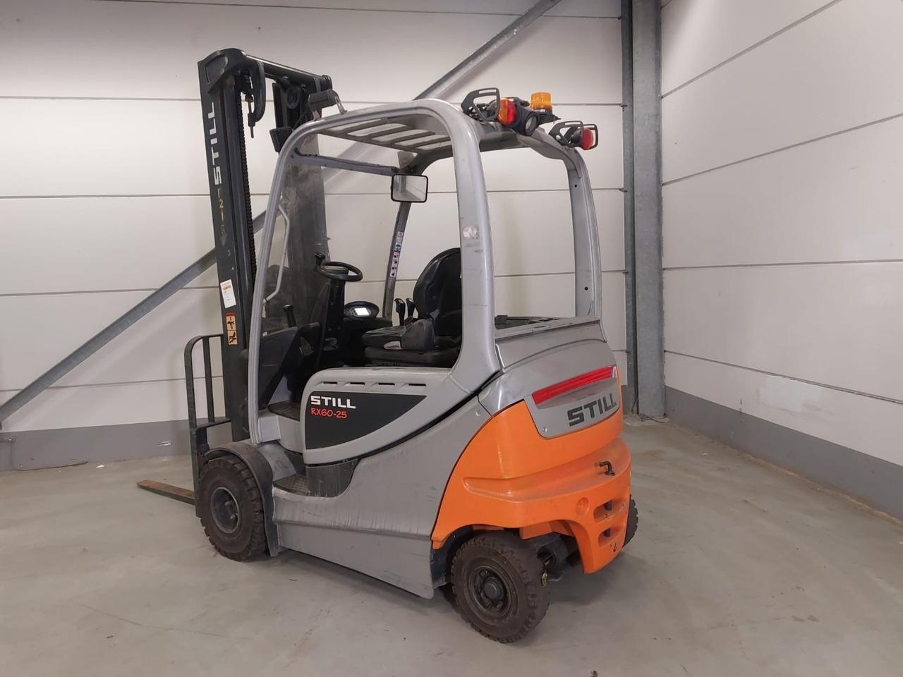 Diesel forklift- Photo 7