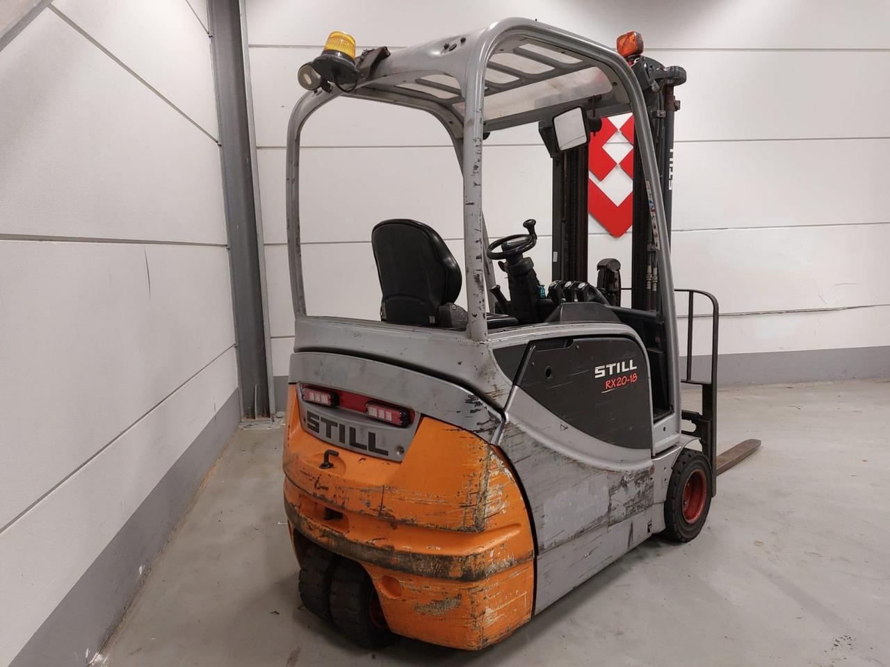 Electric forklift- Photo 6